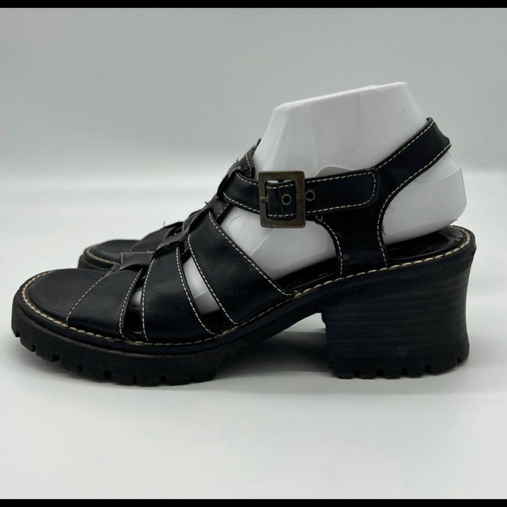 Lower East Side Vintage 90's Black Chunky
Heel Sandals